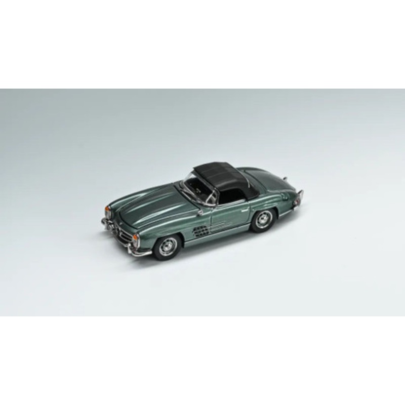 1/64 GFCC Mercedes-Benz 300SL Roadster Soft Top (Green) Diecast Car Model