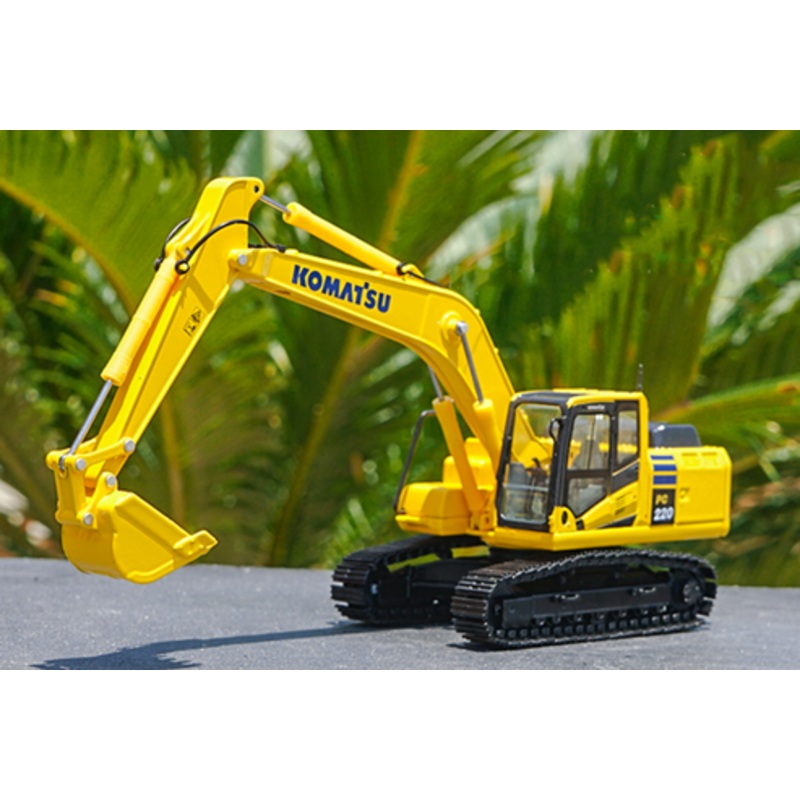 1/50 Komatsu PC220-10 Excavator Diecast Model