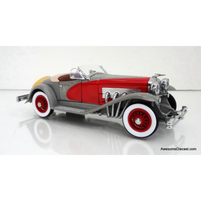 1935 Duesenberg SSJ Convertible: Grey/Red 1:24 Diecast Model by Danbury Mint