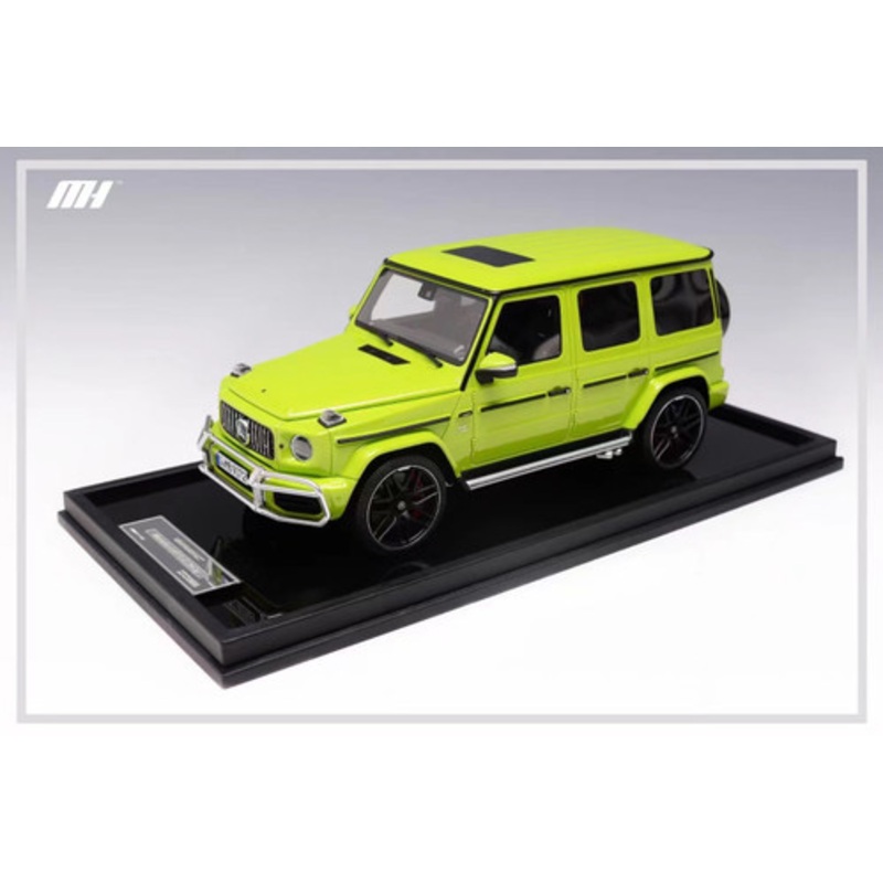 1/18 Motorhelix Mercedes-Benz G63 AMG (Lemon Green) Resin Car Model Limited 66 Pieces
