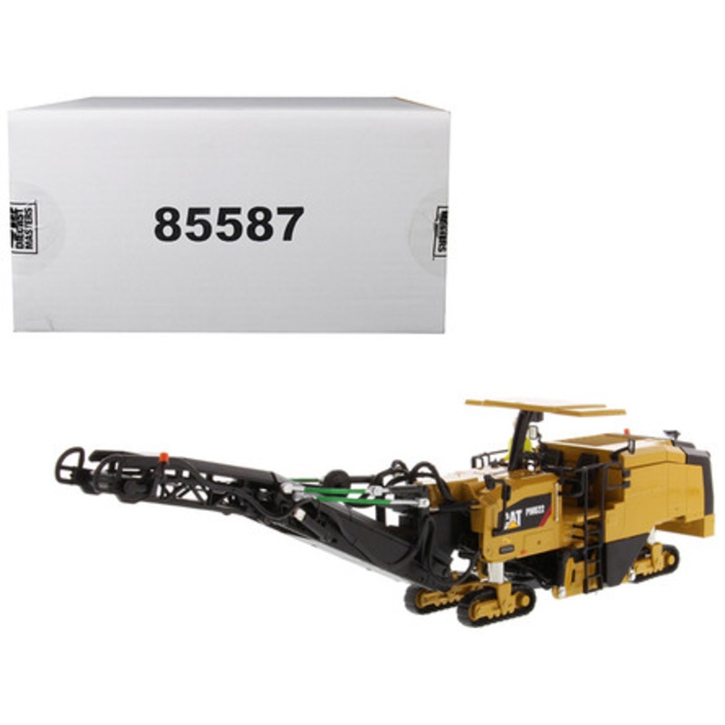 CAT Caterpillar PM622 Cold Planer with Operator "High Line Series" 1/50 Diecast Model by Diecast Masters