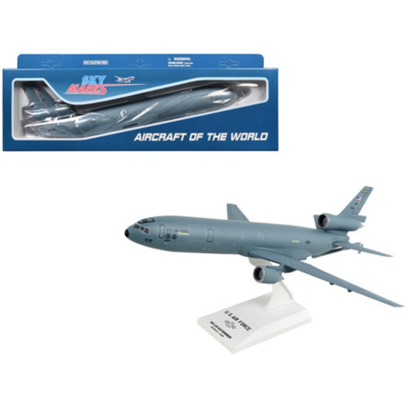 McDonnell Douglas KC-10 Transport Aircraft "United States Air Force" (70124) Blue Gray (Snap-Fit) 1/200 Plastic Model by Skymarks