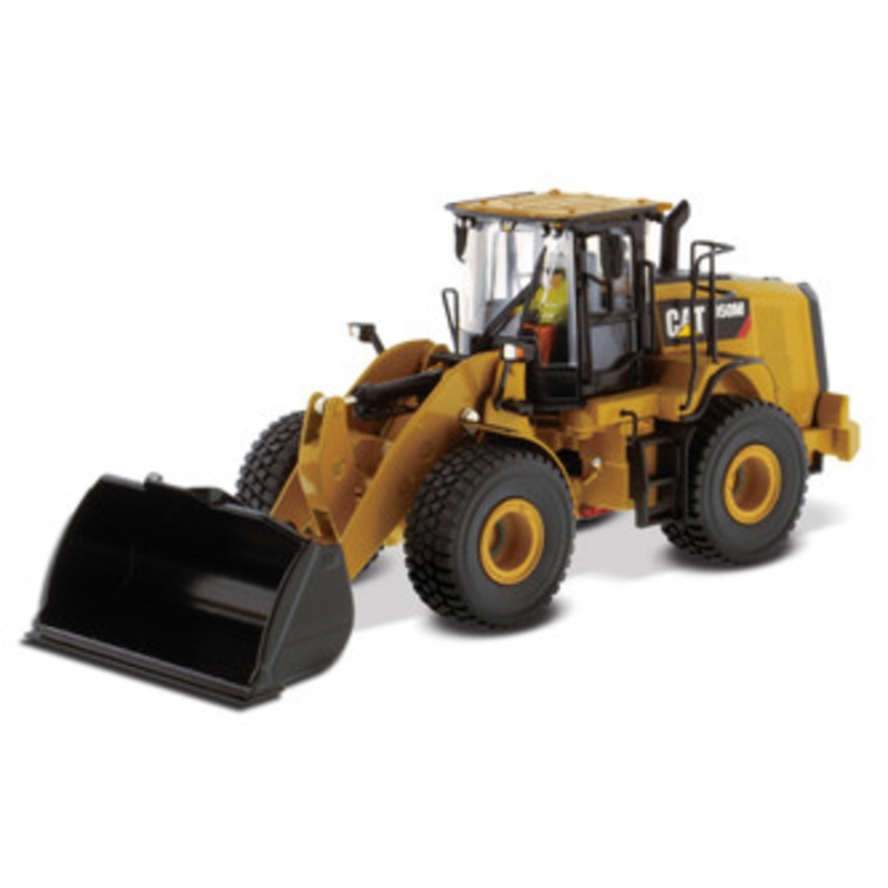 1/50 Diecast Masters Cat 950M Wheel Loader Diecast Model
