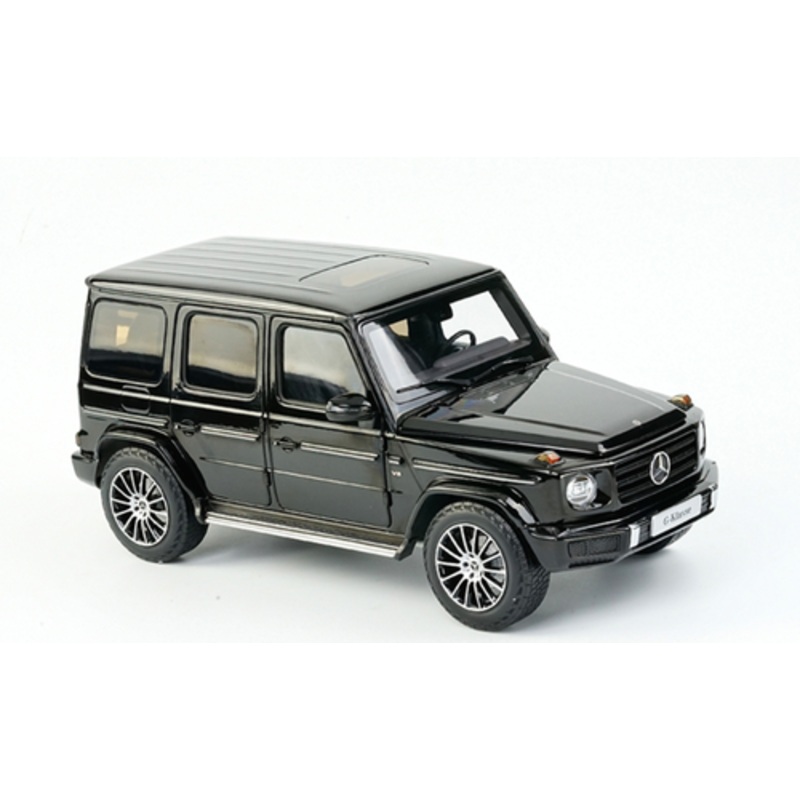 1/18 Minichamps Mercedes-Benz Mercedes G-Class G500 W463 (Black) Diecast Car Model Limited 500