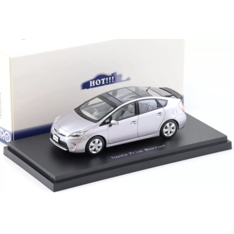 1/43 Ebbro Toyota Prius Moonroof (Light Purple Metallic) Car Model