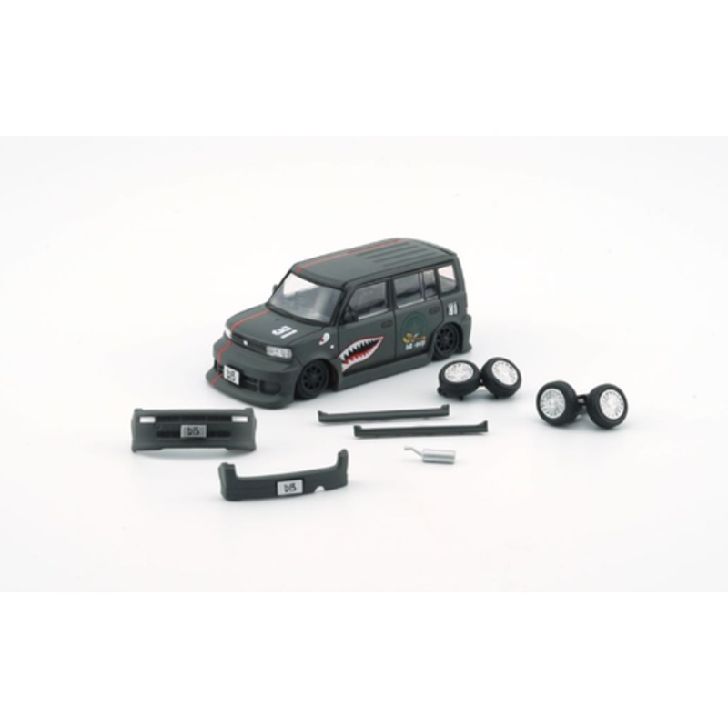 1/64 BM creation Toyota 2000 bB - Matte Green + P40 Tiger Pattern Diecast Car Model