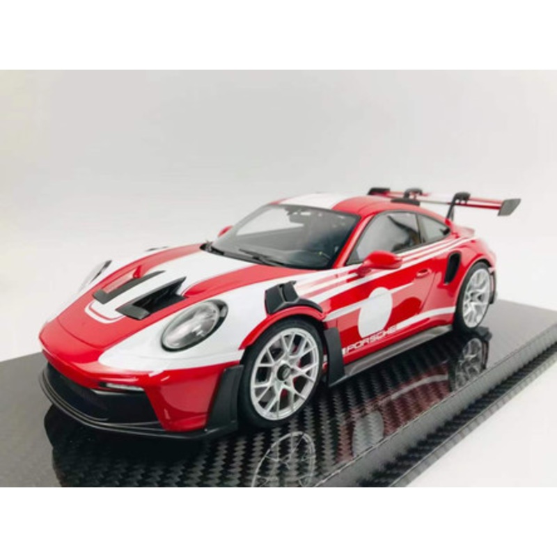 1/18 VIP Porsche 911 992 GT3 RS (Red) Resin Car Model Limited 30 Pieces