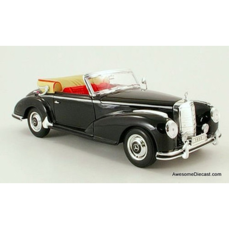 1955 Mercedes-Benz 300S Convertible, Black - 1:18 Diecast Car by Welly