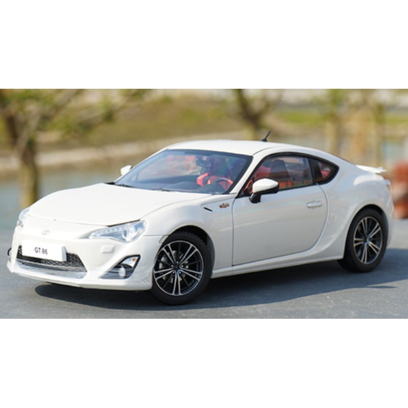 1/18 Century Dragon Toyota 86 GT86 (White) Diecast Car Model