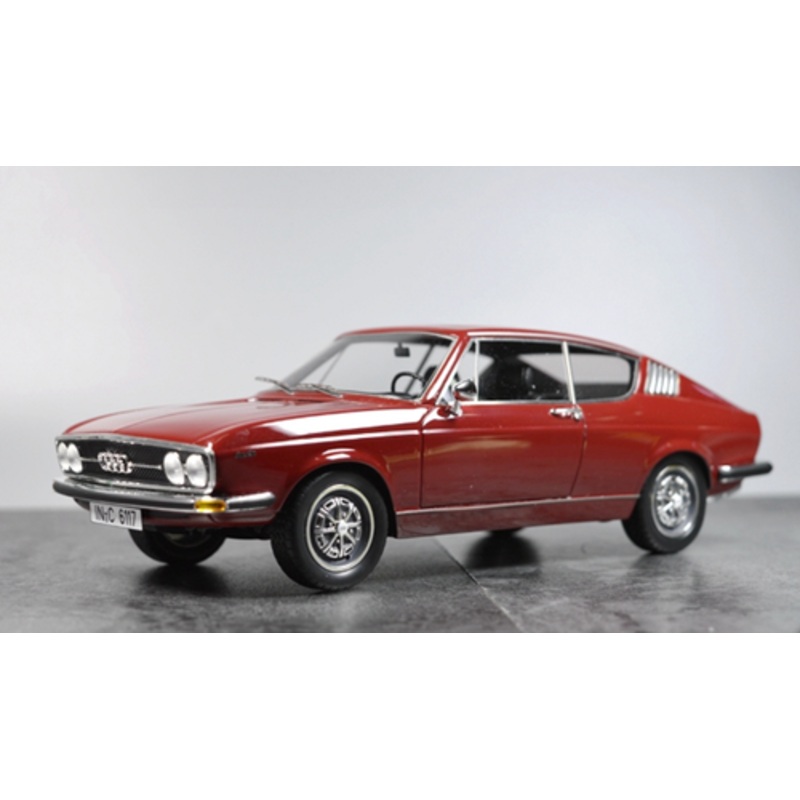 1/18 KK-Scale KK Scale Audi 100 Coupe S (Red) Resin Car Model Limited 399