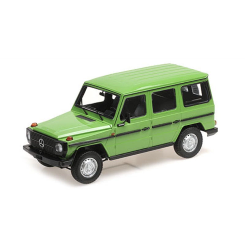 1/18 Minichamps 1980 Mercedes-Benz G-Modell long (W460) (Green) Car Model