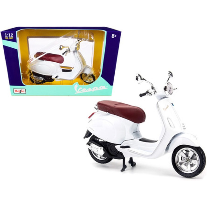 Vespa Primavera 150 Scooter White 1/12 Diecast Model by Maisto