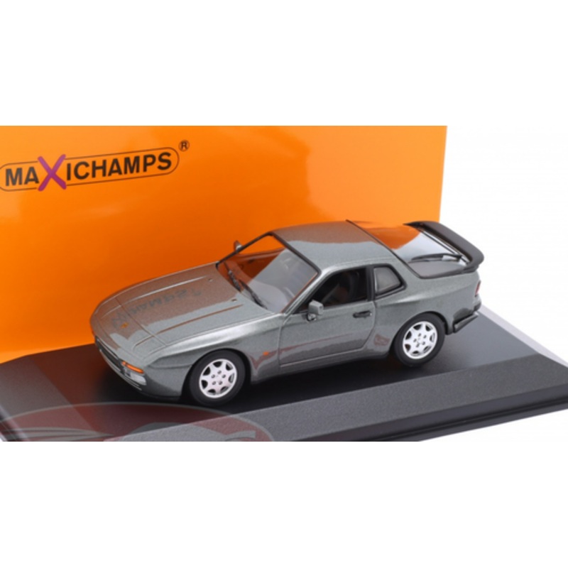 1/43 Minichamps 1989 Porsche 944 S2 (Grey Metallic) Car Model