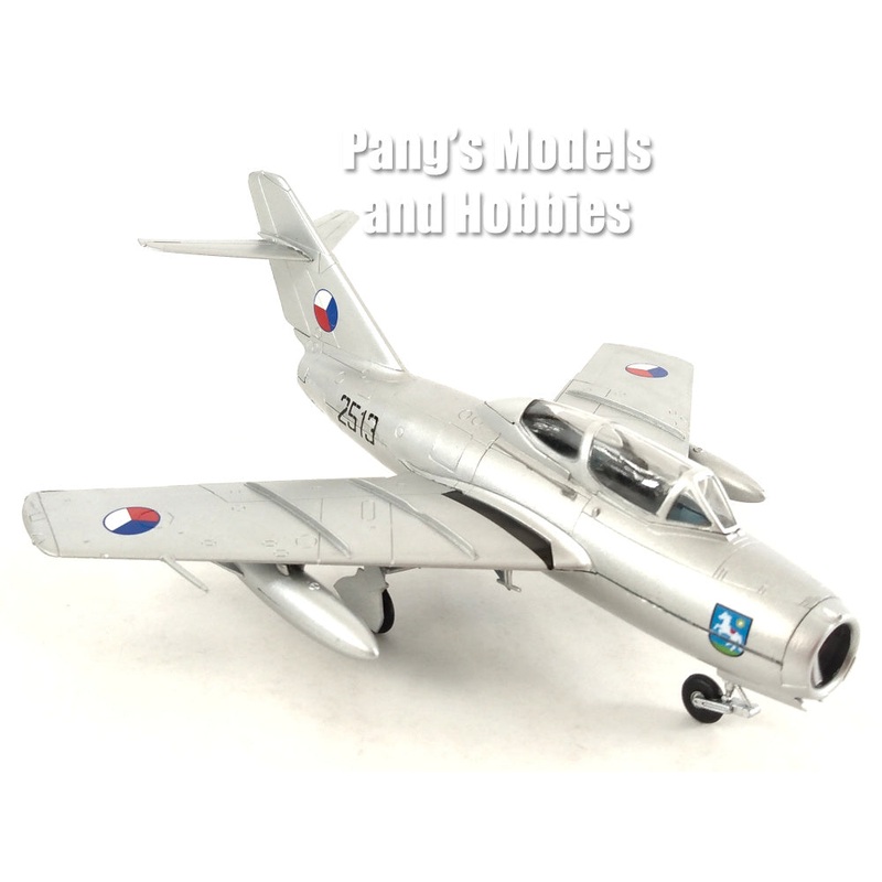 Mig-15 Mig-15UTI Czechoslovakia Air Force 1/72 Scale Assembled and Painted Model - Easy Model
