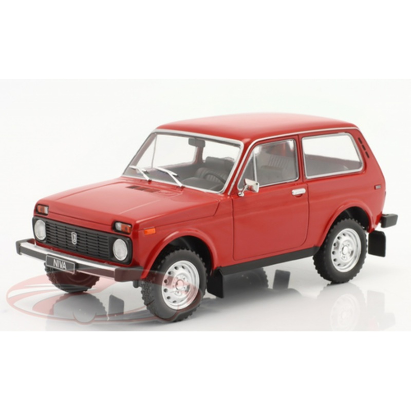 1/24 Whitebox Lada Niva (Red) Car Model