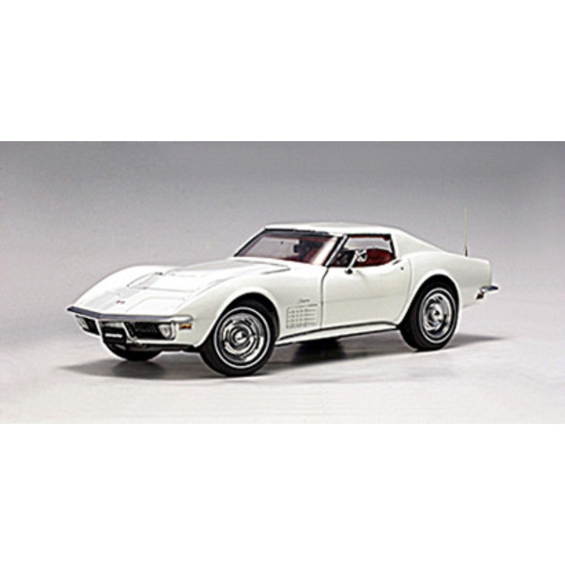 1/18 AUTOart 1970 Chevrolet Corvette C3 (Classis White) Diecast Car Model