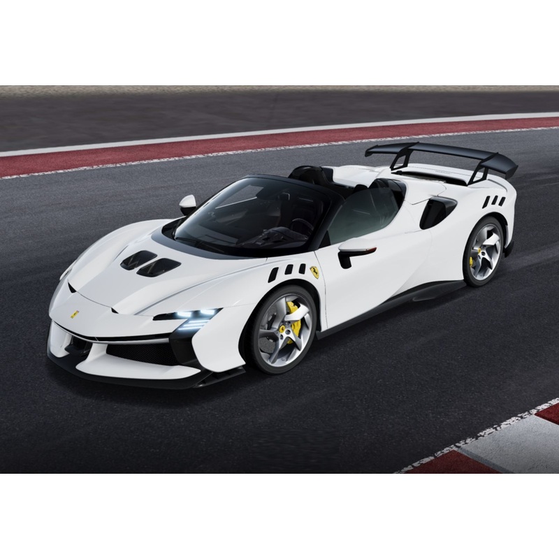 Ferrari - SF90 XX - 1:18 - Spider Bianco Cervino - With Showcase - BBR