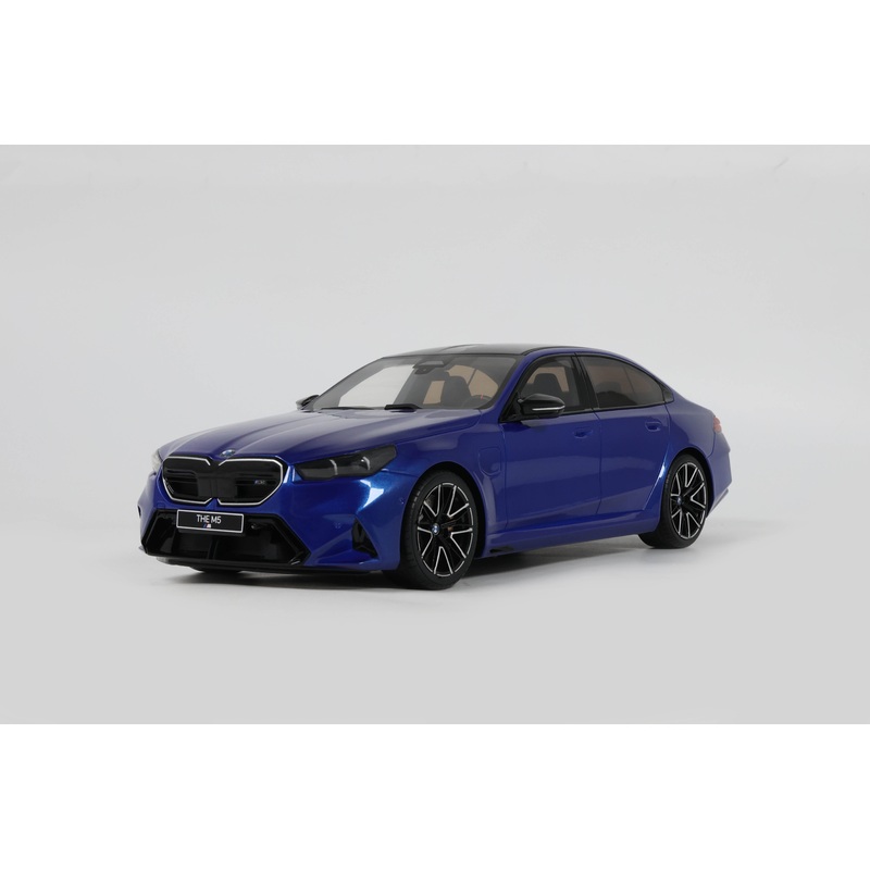[Preorder] GT Spirit 1:18 BMW M5 MARINA BAY BLUE METALLIC 2024 GT507