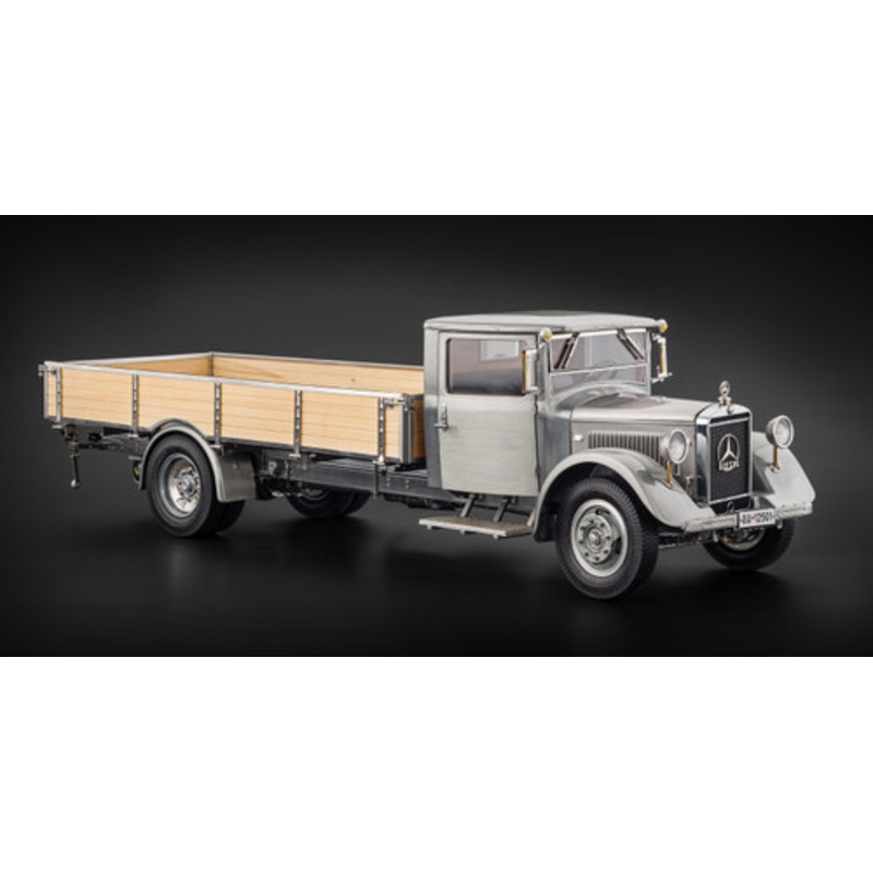1/18 CMC 1933-1936 Mercedes-Benz LO 2750 Truck Clear Finish Diecast Car Model