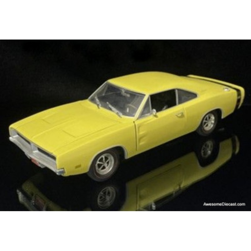 1969 Dodge Charger R/T, Yellow 1:18 Diecast Model Car by ERTL