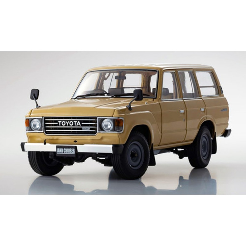 1/18 Kyosho Toyota Land Cruiser 60 LC60 (Beige) Diecast Car Model