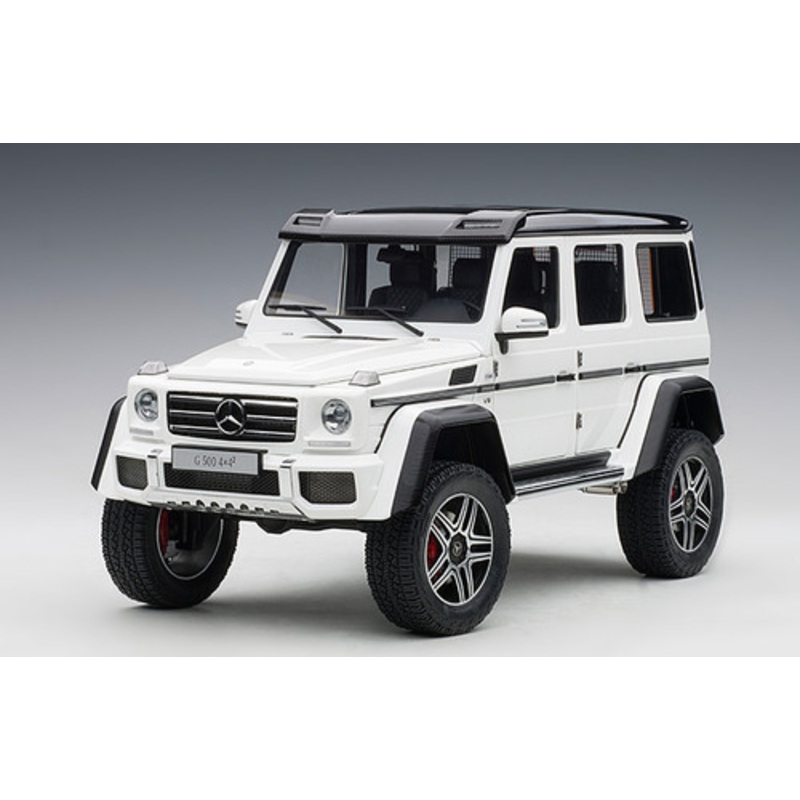 1/18 AUTOart Mercedes-Benz G-Class G500 4x4 2 (Gloss White) Car Model