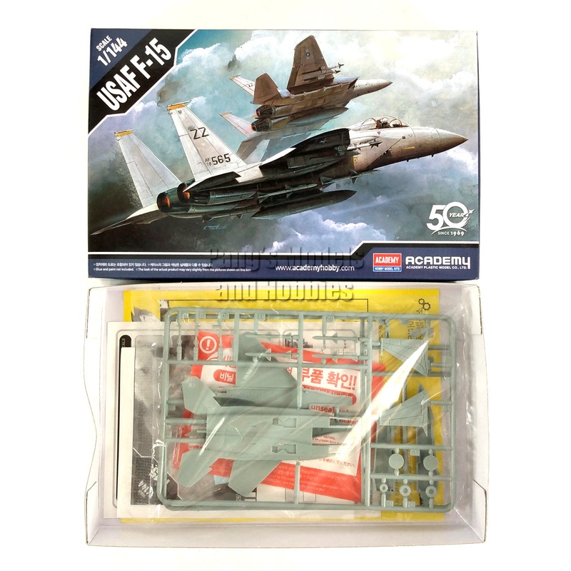 McDonnell Douglas Boeing F-15 F-15c Eagle USAF 1/144 Scale Plastic Model Kit (Assembly Required) by Academy