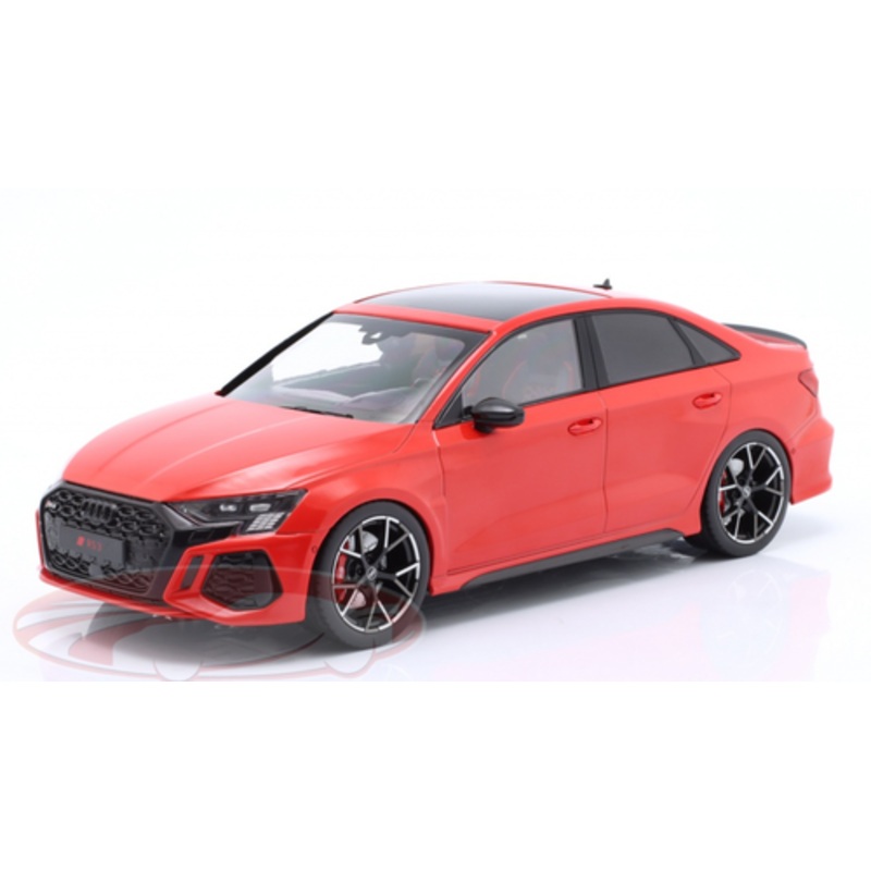 1/18 Ixo 2022 Audi RS3 (8Y) Limousine (Red) Car Model