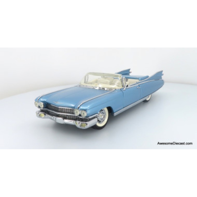1959 Cadillac Eldorado Biarritz, Light Blue/White 1:24 Diecast Model Car by Franklin Mint