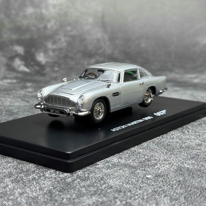 Xiaoguang 1:43 Aston Martin DB5  007 Functional Edition