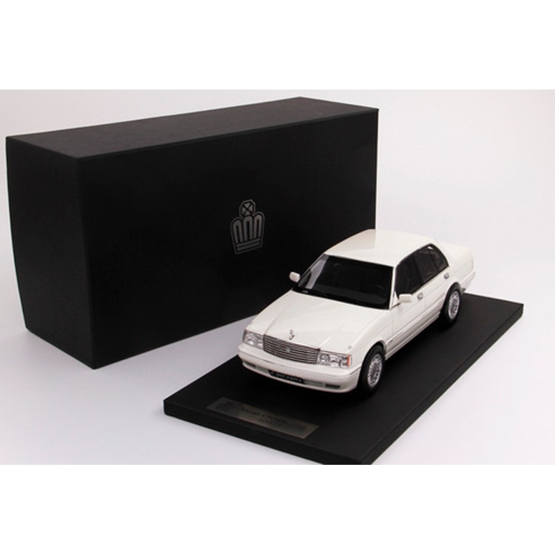 1/18 Dealer Edition Toyota Crown JZS133 (White) Resin Car Model