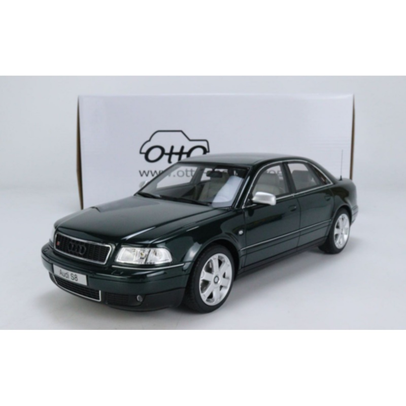 1/18 OTTO 1996-2003 Audi S8 (D2) Green Resin Car Model