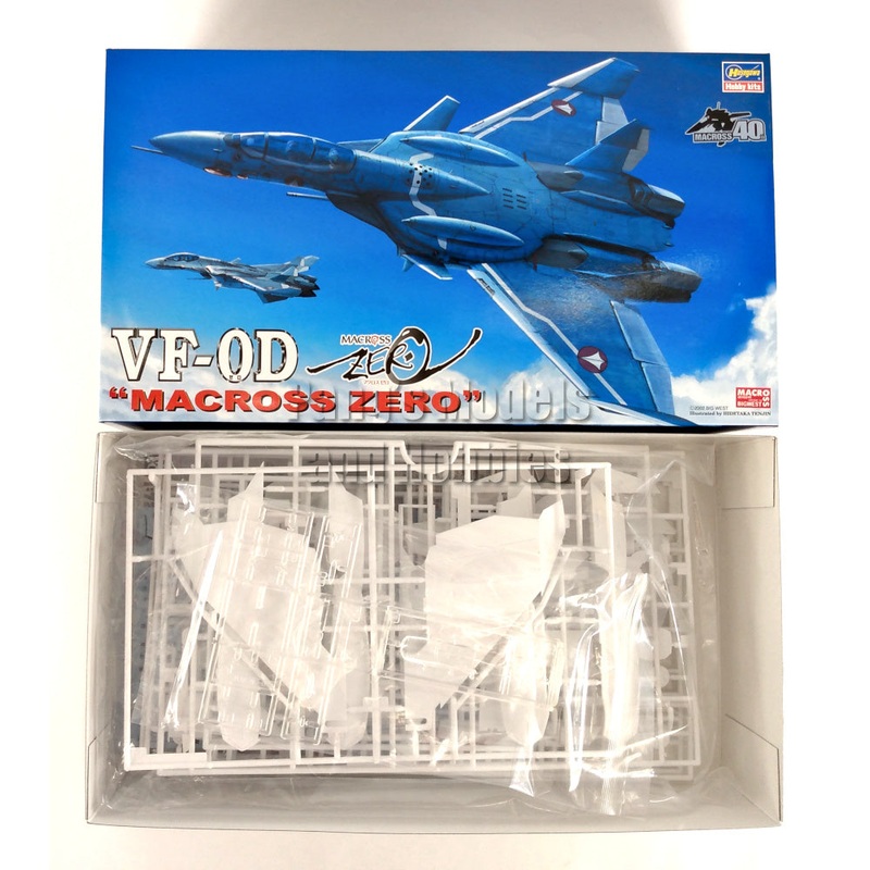 VF-0D Phoenix Fighter Macross Zero 1/72 Scale Plastic Model Kit (Assembly Required) by Hasegawa