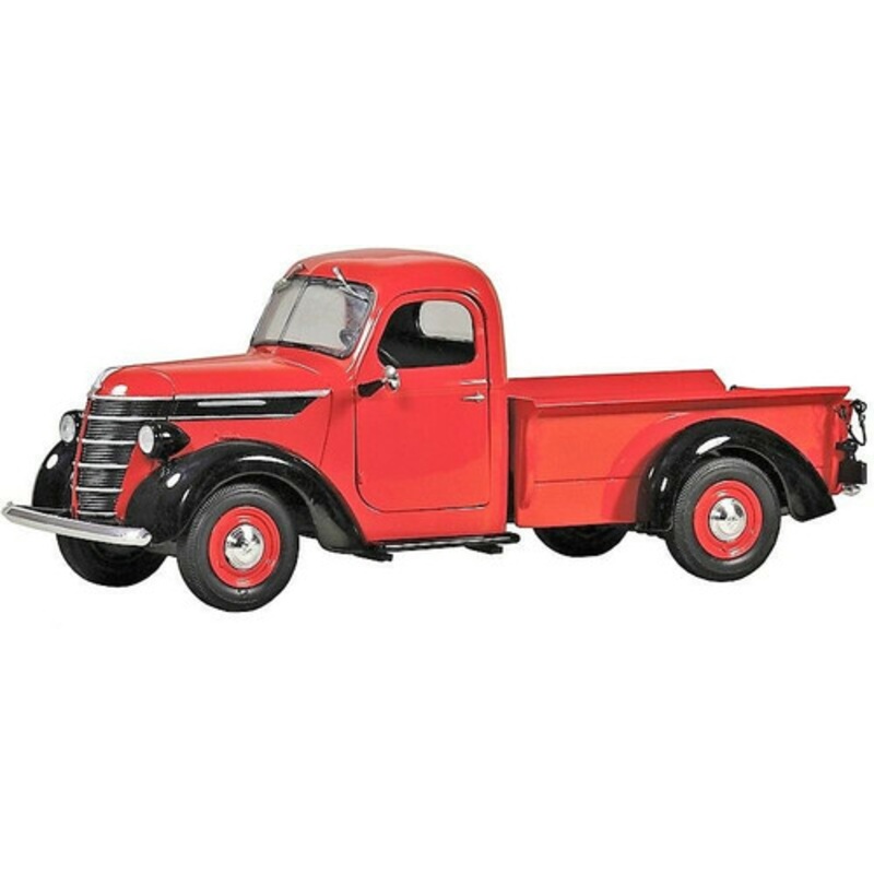 1/25 First Gear VINTAGE INTERNATIONAL D-2 PICKUP TRUCK Diecast Car Model