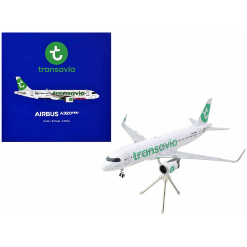Airbus A320neo Commercial Aircraft "Transavia Airlines" (F-GNEO) White with Green Tail "Gemini 200" Series 1/200 Diecast Model Airplane by GeminiJets