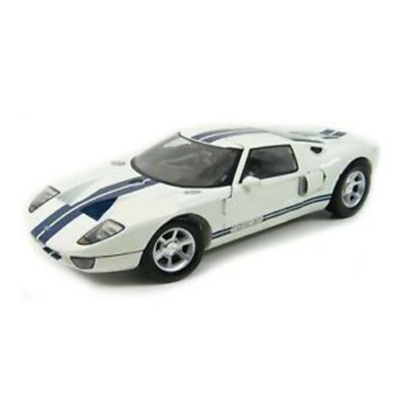 1/12 Motormax Ford GT (White) Diecast Car Model