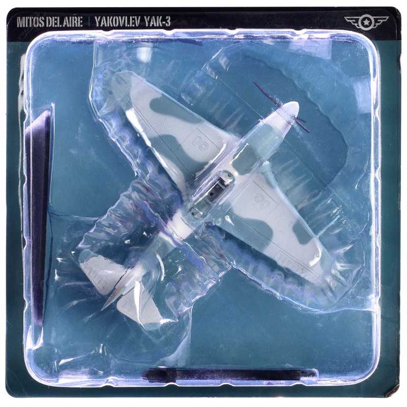 Yakovlev Yak-3 Fighter Aircraft "14th GvIAP VVS of the Baltic Fleet Semen Rogovoy" Soviet Air Force (1944) "Planes of World War II" Series 1/72 Diecast Model Airplane by Luppa