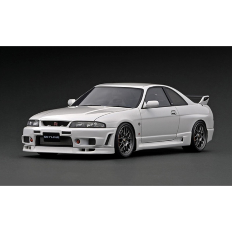 1/18 Ignition Model Nissan Skyline GT-R (BCNR33) White