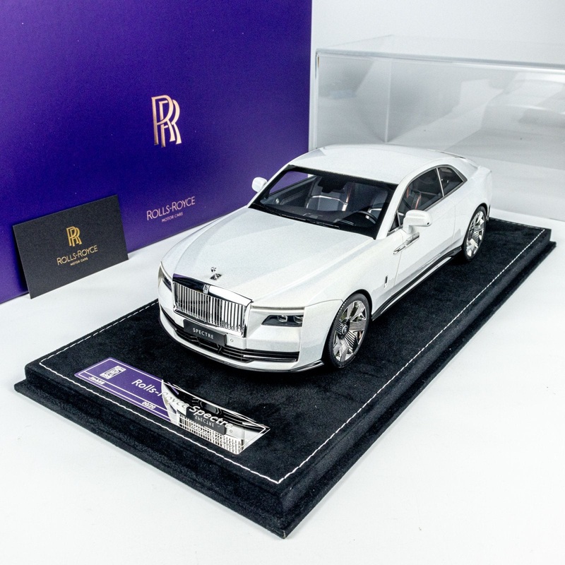 [Preorder] HH Model 1:18 Rolls-Royce Spectre (11 Colours) White