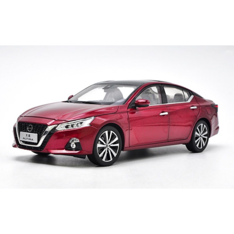 1/18 Dealer Edition 2018 Nissan Altima (Red) Diecast Car Model